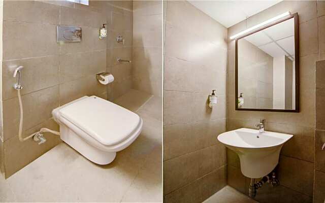 Treebo Trend Apple Tree Express