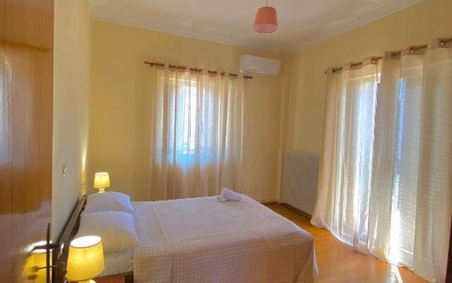 Dimitris apartment