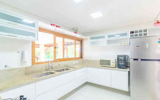 PF24 Excelente Casa 6 Suítes