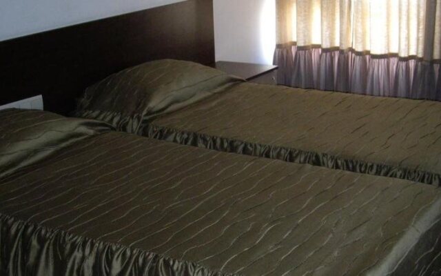 Family Hotel Avramov