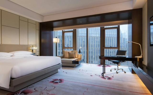Renaissance Nanjing Olympic Centre Hotel – Guest Rooms – Nanjing