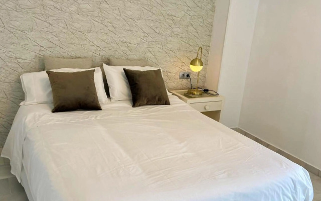 Puerto Banus Duplex Centric WaterFront 3 Bedroom