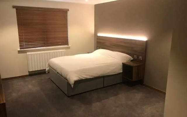 Raglan Lodge