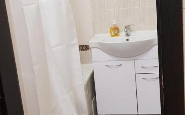 1 kom kvartira v tsentre.