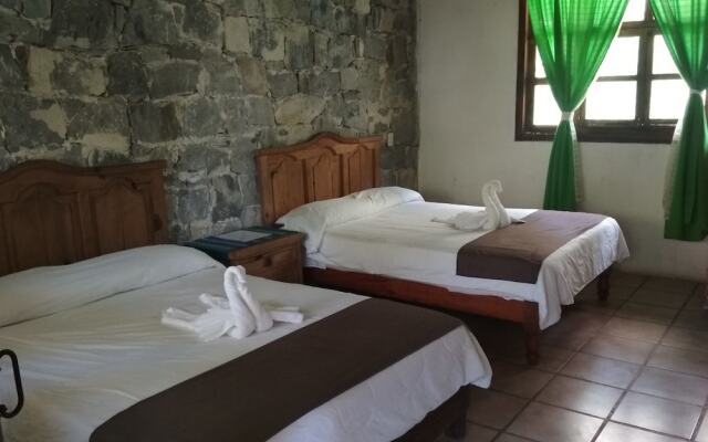 Hotel & Cabañas amara Café