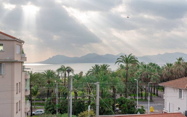 VANEAU Joli 3P proche de la croisette 3*