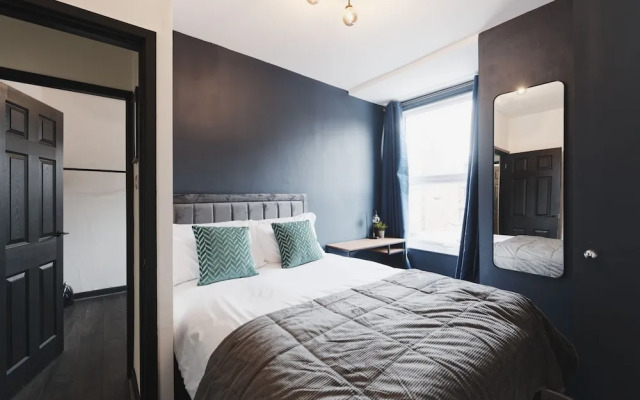 Garmoyle Road Flat 2