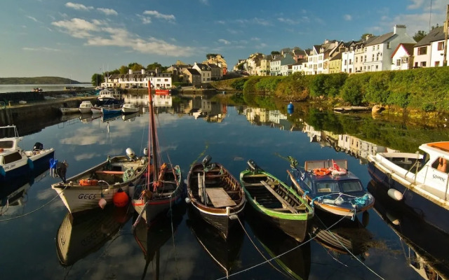 Roundstone Quay