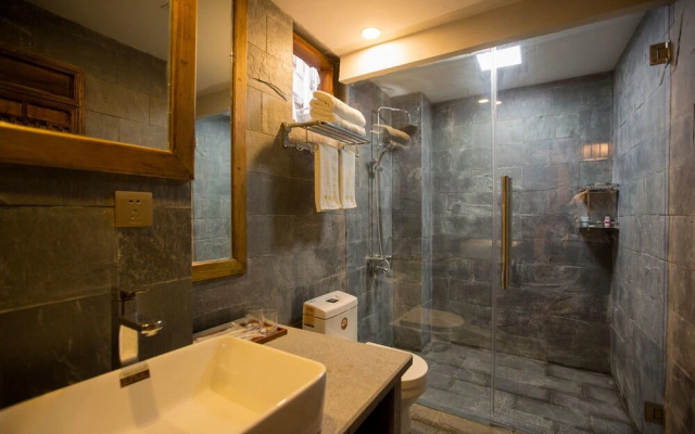 The Purplevine Inn Lijiang
