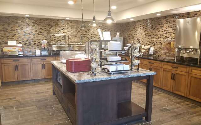 Best Western Plus Superior Inn & Suites