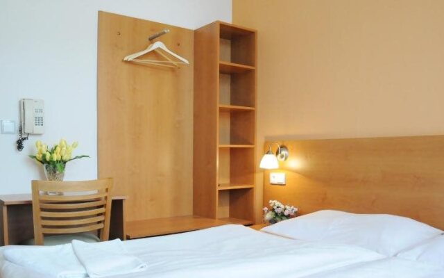 Hotel Apollon