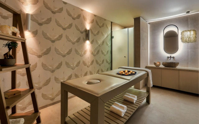Blue Marine Resort & Spa