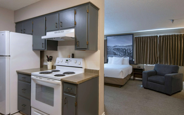 Super 8 by Wyndham Kamloops On The Hill