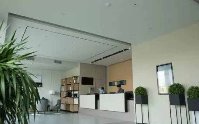 Homeinn Selected Hotel (Fuyang Linquan County Government Services Center)