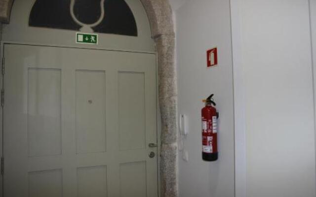 Practical and Comfortable Apartment with Garden