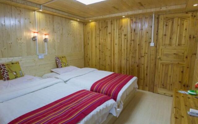 Longji Terraces Aug Guesthouse