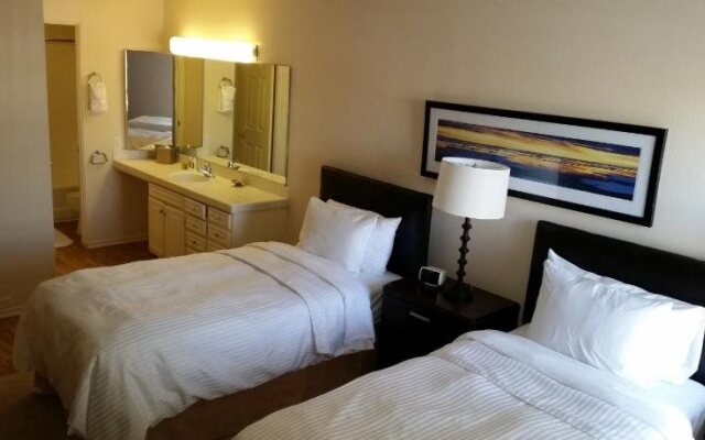 Oakwood at Eaves Seal Beach