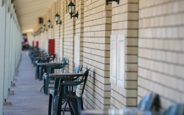 Burke and Wills Motor Inn