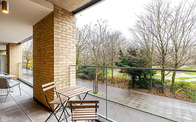 Spacious and Trendy Shoreditch Flat