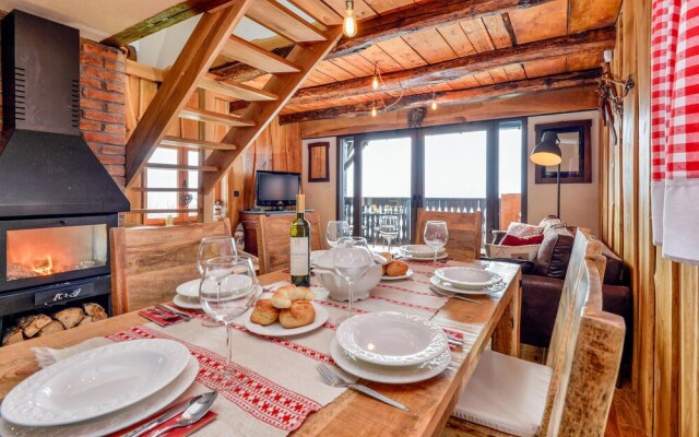 Awesome Home in Stubicke Toplice With 2 Bedrooms, Wifi and Outdoor Swimming Pool