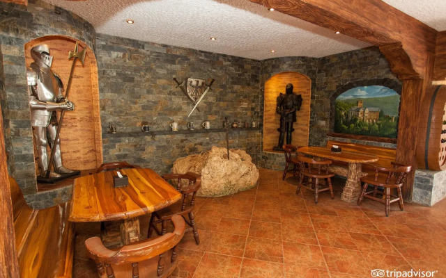 Lingganay Boracay Hotel Resort