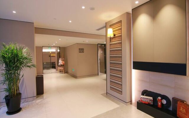 Homeinnsplus Xintiandi Lujiabang Road