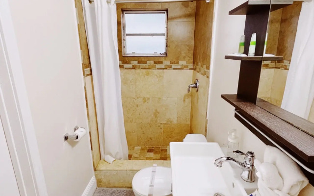 Sea Steps Suites