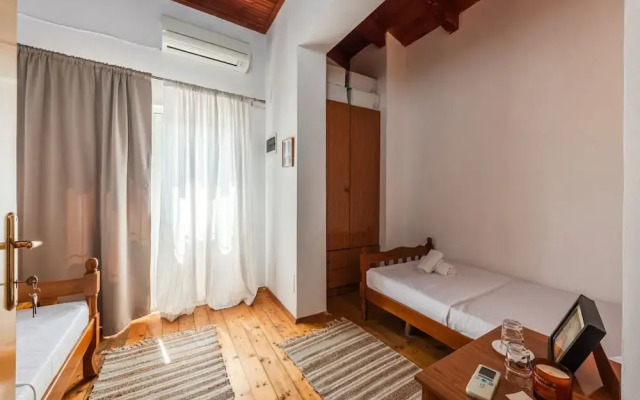 Guesthouse 'hapa të Lehtë' - Room 1 - Pro Bono