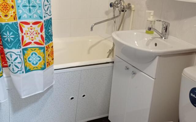 Loyal'ь (Лояль) на проспекте Строителей