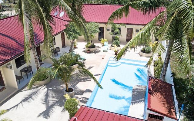Entra Tourist Inn