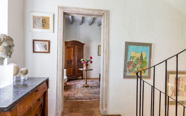 Beautiful Villa in Paradou With Swimming Pool