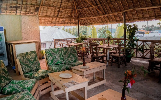 Kilimanjaro Summit Lodge