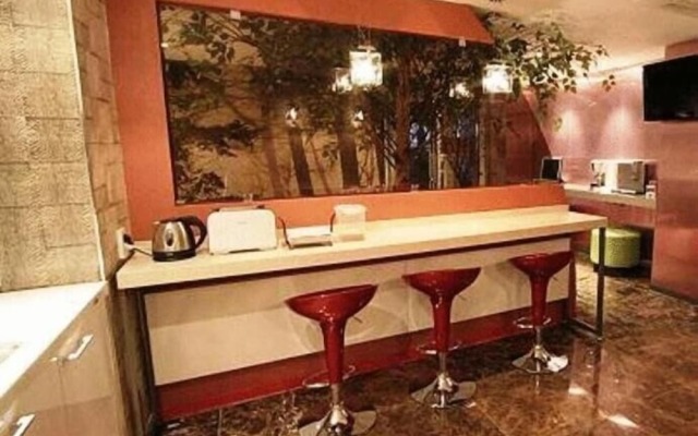 Fox Hotel
