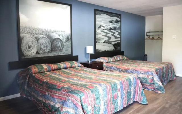 Hotel O Oskaloosa Near Eddyville