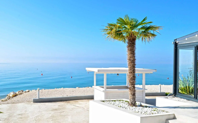 Sunset Beach Suites