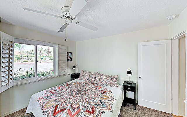 New Listing! Movie Colony Oasis W/ Pool & Spa 3 Bedroom Home