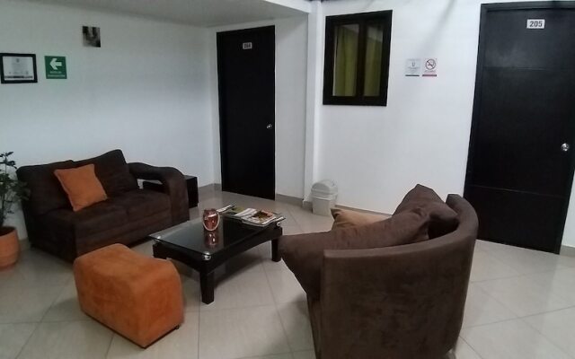 Laureles Home