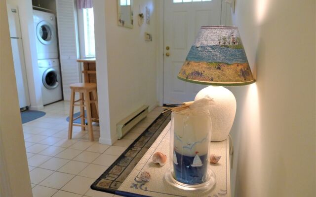 96 Eaton - 2 Bedroom Condo