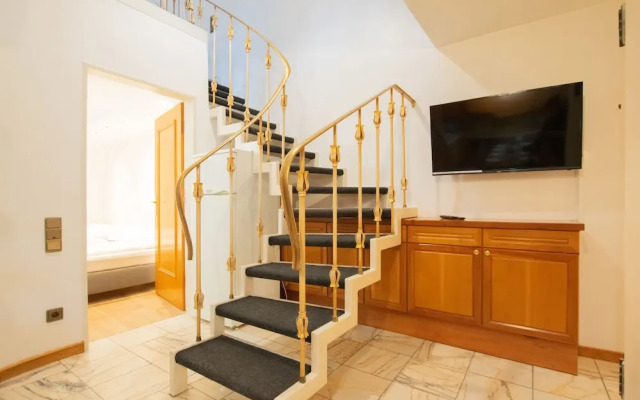 Center City Villa