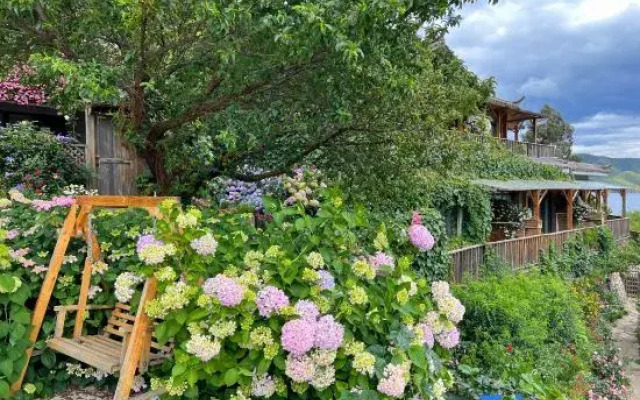 Tinghuatang Seaview Garden Inn