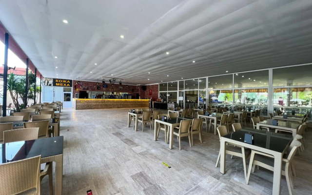 Castle Park Hotel