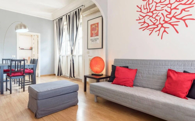 Colorful and Modern 2bed Flat Beside Piazza Popolo