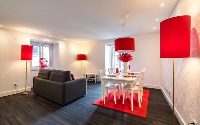 Akicity Alfama Selected