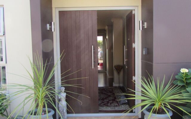 15 On Dillon Bed & Breakfast