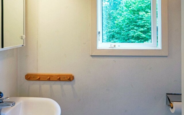 6 Person Holiday Home in Allingsås, Sverige