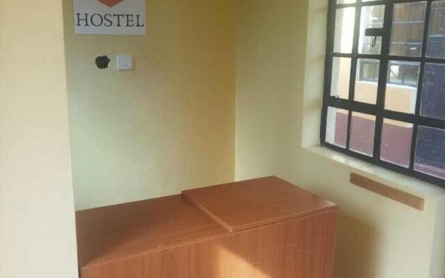 Three Rey Hostels - Hostel