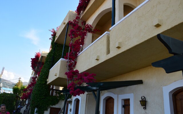 Mila Malia Studios Hotel