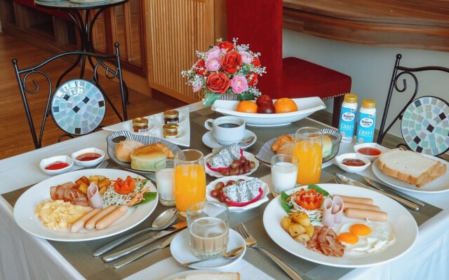 Grand Lord Hotel& Residence