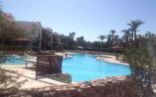 Gold Sharm Residence