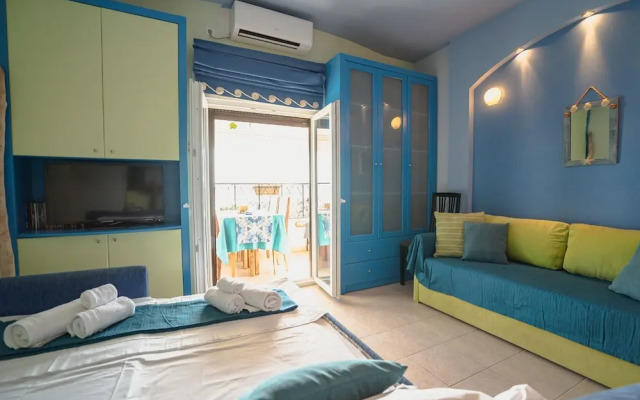 Lilly s Seaview Studio